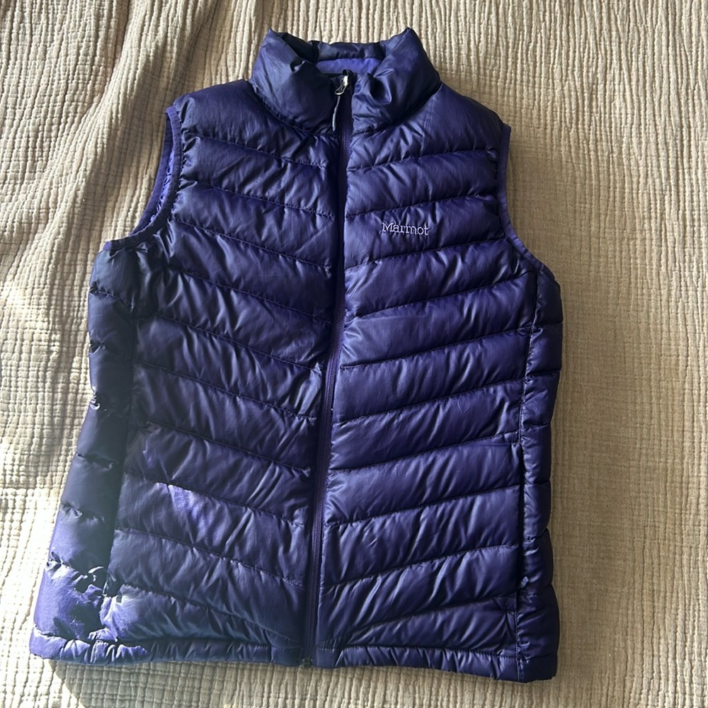 Marmot Womens 800 fill Down Puffy Vest - Purple, Large